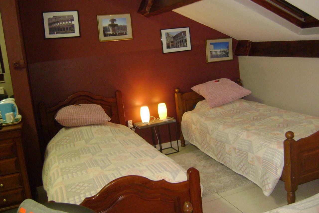 Bed and Breakfast Le Castillon Trivieres Экстерьер фото