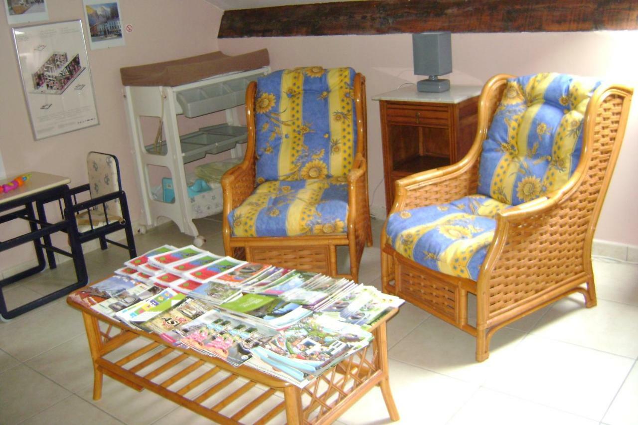 Bed and Breakfast Le Castillon Trivieres Экстерьер фото